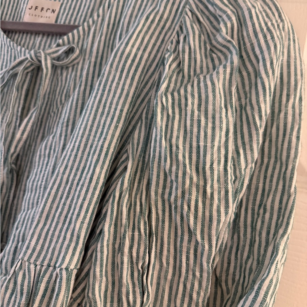 OFFON Green Striped Peplum Tie-Front Tunic with Puff Sleeves - Picture 3 of 3